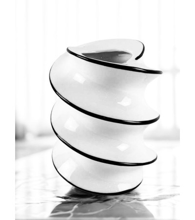 Vase spirale HELIX – Vase design noir et blanc en céramique moderne