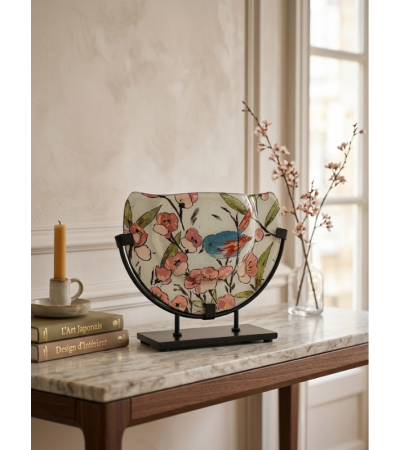 Vase sur pied GEMME décor floral et oiseau en verre | Lumiland